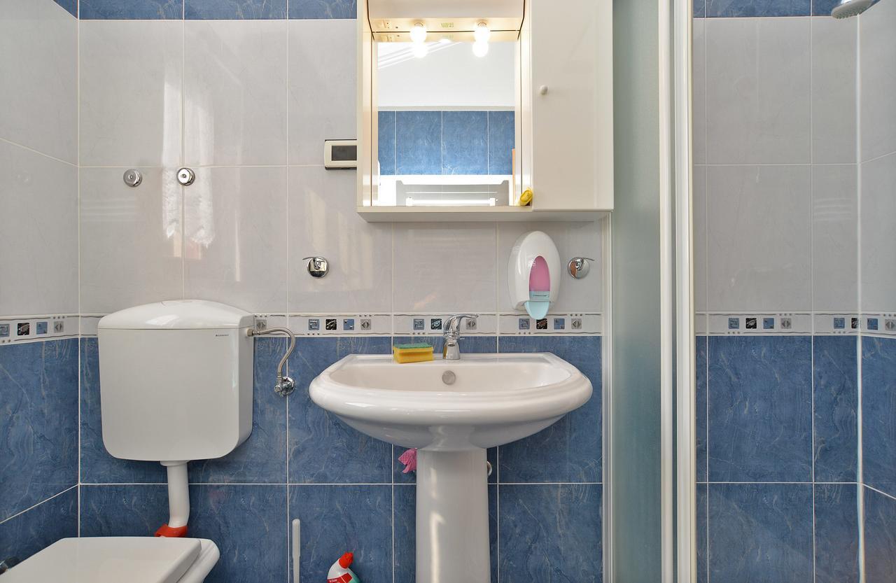 Apartment Ljiljana 1553 Novigrad Istria 외부 사진