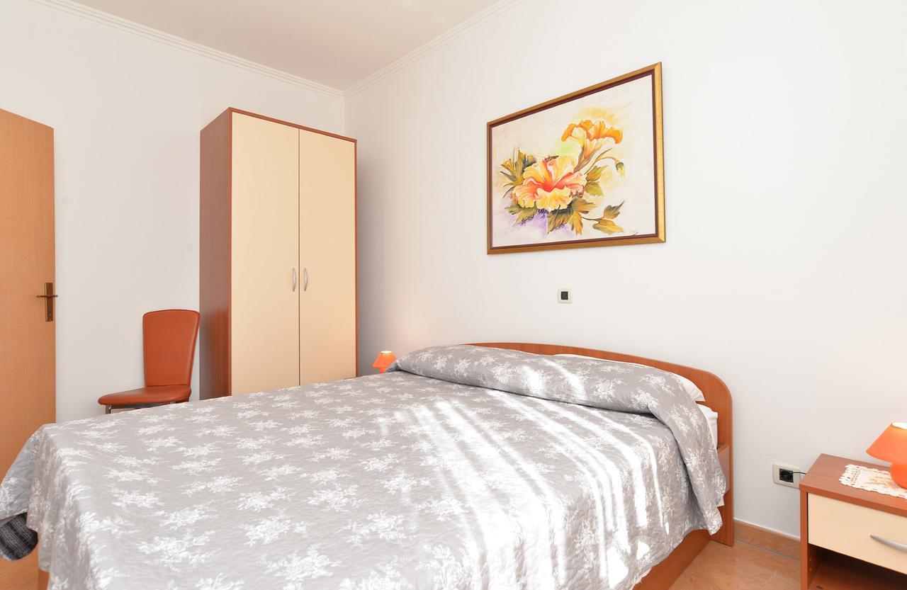 Apartment Ljiljana 1553 Novigrad Istria 외부 사진